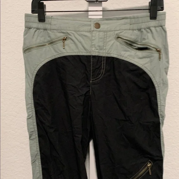 Silence + Noise Urban Outfitters Green Black Baggy Pants - Picture 4 of 14